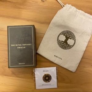 Hievaya The Runic Odyssey Oracle Deck